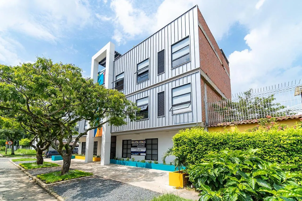 Hotel Ayenda Living Box Cali 2*,
